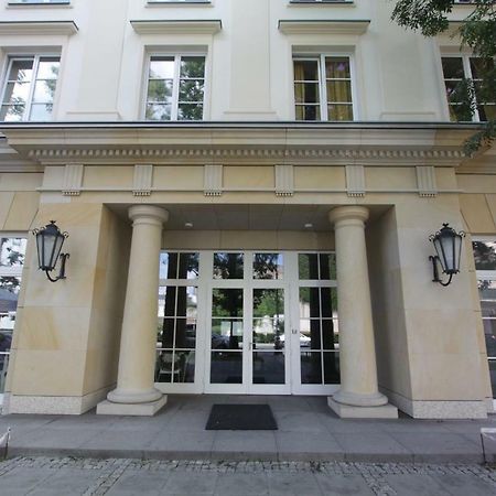Dom Pomocy Studentom Hostel Warsaw Ngoại thất bức ảnh