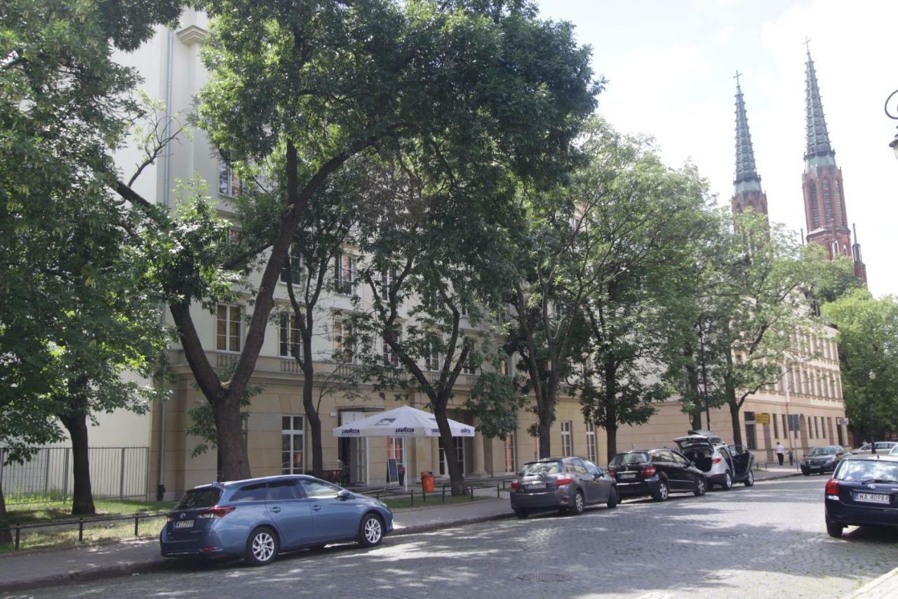 Dom Pomocy Studentom Hostel Warsaw Ngoại thất bức ảnh