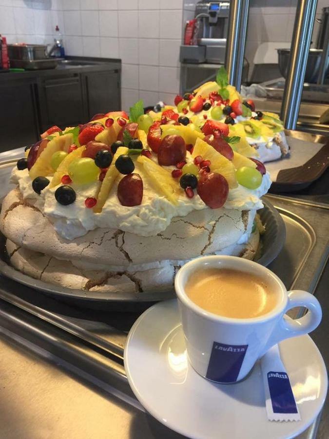 Dom Pomocy Studentom Hostel Warsaw Ngoại thất bức ảnh